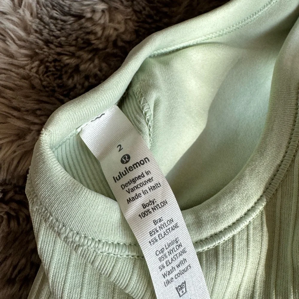 Lululemon Ebb To Street Tank Size 2 Arctic Mint Seamless Racerback - Picture 5 of 5